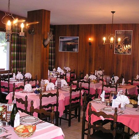 Hotel Al Caminetto Valtournenche Ngoại thất bức ảnh