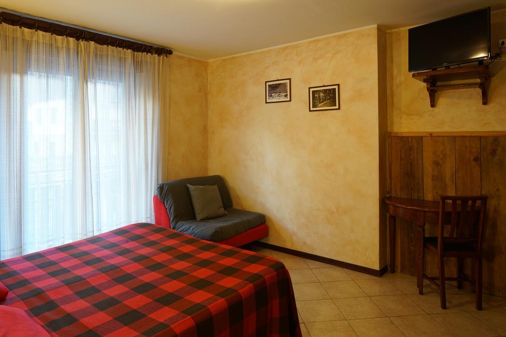Hotel Al Caminetto Valtournenche Ngoại thất bức ảnh